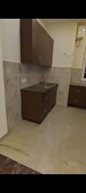 Kitchen in 3 BHK Independent House at RWA Apartments Sector 39, Sector 39 – for Rent