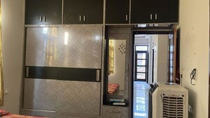 Furnished Amenities in 3 BHK Builder Floor at Preet Colony – for Rent