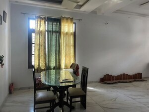Gym in 3 BHK Builder Floor at Preet Colony – for Rent