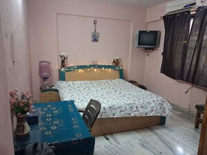 Bedroom in 1 BHK Apartment at Nerul – for Rent