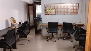  Office Space For Rent in Abhay Khand 2