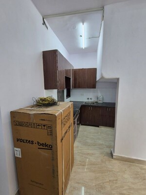 Kitchen in 1 BHK Builder Floor at Ramesh Nagar – for Rent