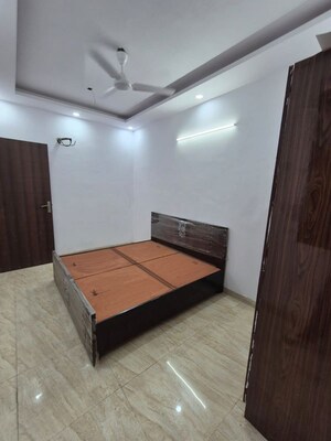 Bedroom in 1 BHK Builder Floor at Ramesh Nagar – for Rent