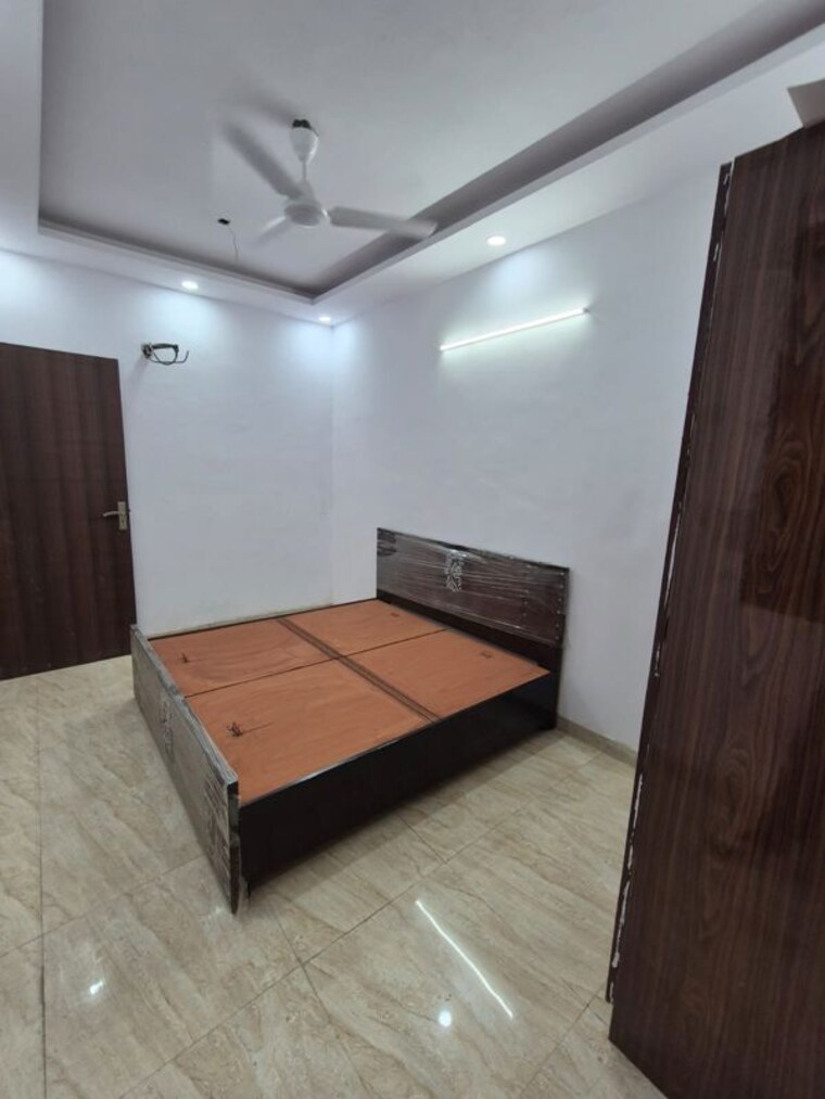 Bedroom, ramesh nagar 1 Bedroom 50 Sq.Yd. Builder Floor In Ramesh Nagar Delhi 10477689