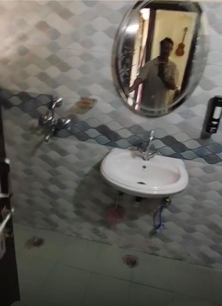 Bathroom, sanchar-residency 3.5 Bedroom 1785 Sq.Ft. Apartment In Raj Nagar Extension Ghaziabad 10477790