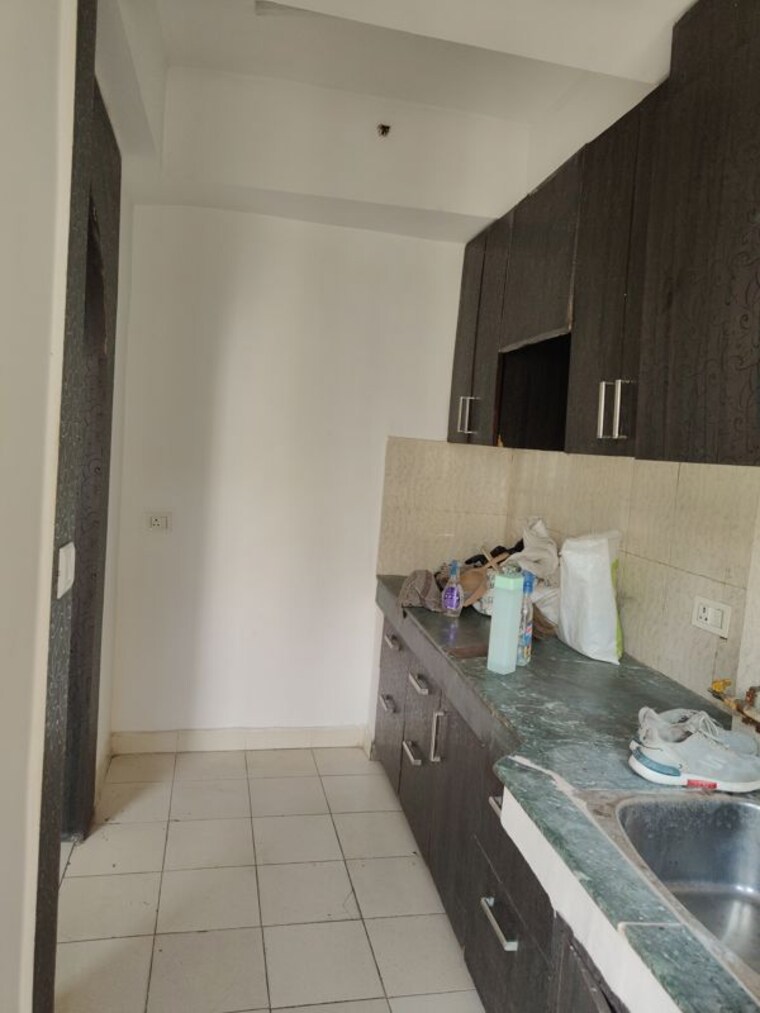 Kitchen, paras-tierea-premium-floor 2 Bedroom 925 Sq.Ft. Apartment In Sector 137 Noida 10477814