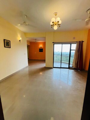 Room in 3 BHK Apartment at Ardee City Palm Grove Heights, Sector 52 – for Rent