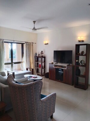 Living Room in 3.5 BHK Apartment at Koregaon Park – for Rent