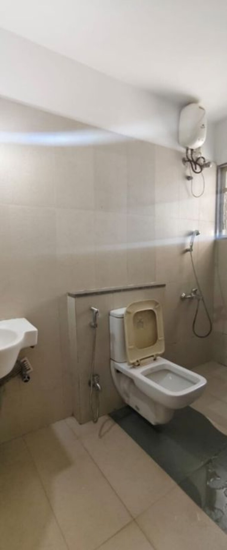 Bathroom, rohan-mithila 3 Bedroom 1600 Sq.Ft. Apartment In Viman Nagar Pune 10477827