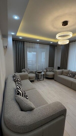 Living Room in 4 BHK Builder Floor at Defence Colony – for Rent