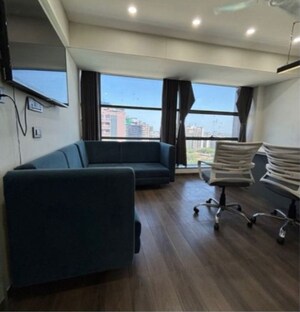  Office Space For Rent in Sola