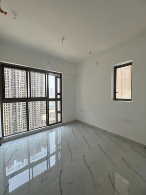 Room in 2 BHK Builder Floor at Raymond Ten X Habitat, Pokhran Road No Two – for Rent