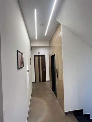 Building Lobby in  Pg at Sector 48 – for Rent