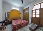 6 BHK + Servant Room,Study Room 180 Sq.Mt. Independent House in Sector 41