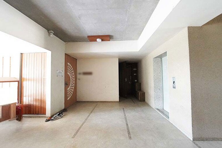 Room, chandkheda 3 Bedroom 168 Sq.Yd. Apartment In Chandkheda Ahmedabad 10477934