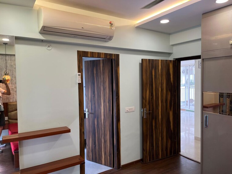 Bedroom, bestech-park-view-grand-spa 3.5 Bedroom 2660 Sq.Ft. Apartment In Sector 81 Gurgaon 10477949