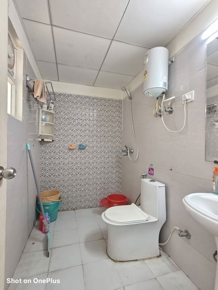Bathroom, vihaan-heritage 2 Bedroom 950 Sq.Ft. Builder Floor In Sector 1 Greater Noida Greater Noida 10477981