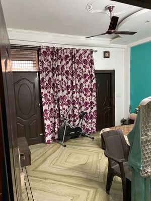 3 BHK Builder Floor For Sale in Nehru Nagar ii