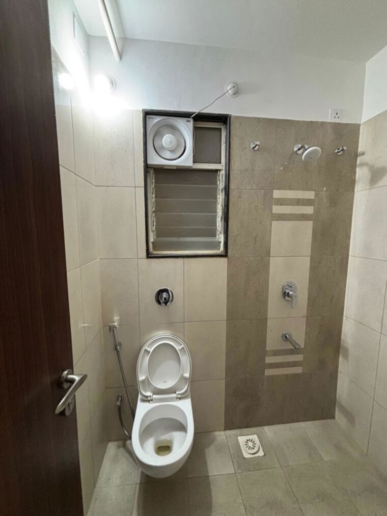 Bathroom, vilas-javdekar-yashone-maan 2 Bedroom 890 Sq.Ft. Apartment In Hinjewadi Pune 10477976