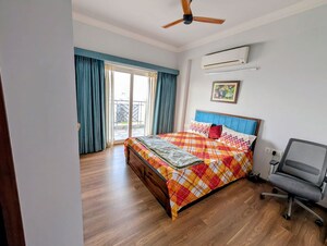 Bedroom in 3.5 BHK Builder Floor at Central Park Flower Valley Aqua Front Towers, Sohna Sector 33 – for Rent