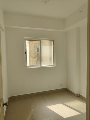 Study Room in 2.5 BHK Apartment at Paras Tierea Premium Floor, Sector 137 – for Rent