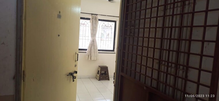 Bathroom, golden-nest-kalyani-nagar 2 Bedroom 852 Sq.Ft. Apartment In Kalyani Nagar Pune 10478062