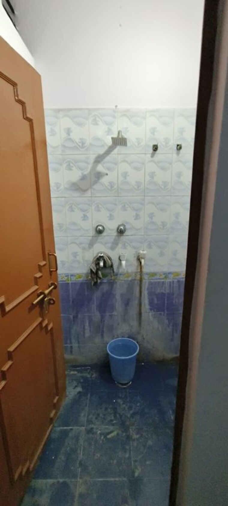 Bathroom, gomti nagar 2.5 Bedroom 1100 Sq.Ft. Independent House In Gomti Nagar Lucknow 10478059