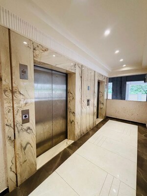 Lift in 1 BHK Apartment at Pinnacle Vatika, Badlapur West – for Sale