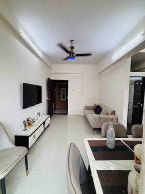 Hall in 1 BHK Apartment at Pinnacle Vatika, Badlapur West – for Sale