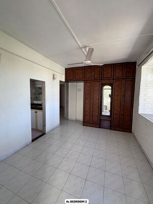 Room in 2 BHK Apartment at Priya CHS Worli, Worli – for Rent