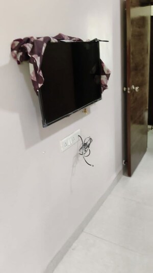 Furnished Amenities in 2 BHK Apartment at Priya CHS Worli, Worli – for Rent