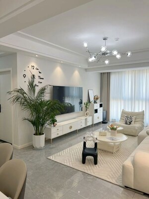 Team Area in 3 BHK Builder Floor at East Of Kailash – for Rent