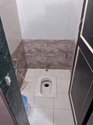 Furnished Amenities in 1 BHK Apartment at Durvankur CHS Prabhadevi, Prabhadevi – for Rent
