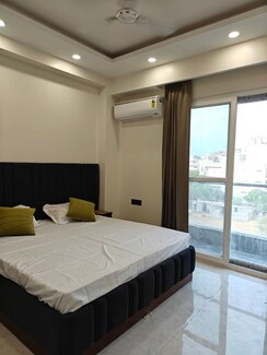 2 BHK Builder Floor For Rent in Sector 43
