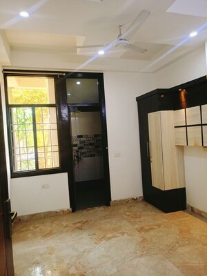 Room in 2 BHK Builder Floor at Raj Nagar Extension – for Rent