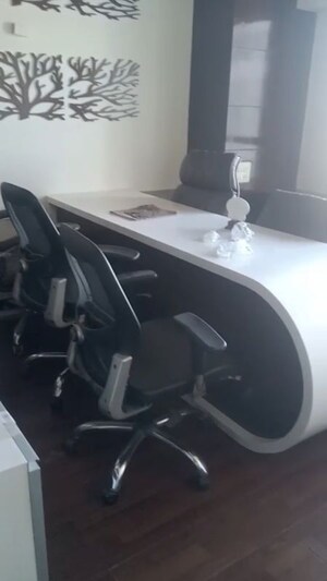  Office Space For Rent in Sola