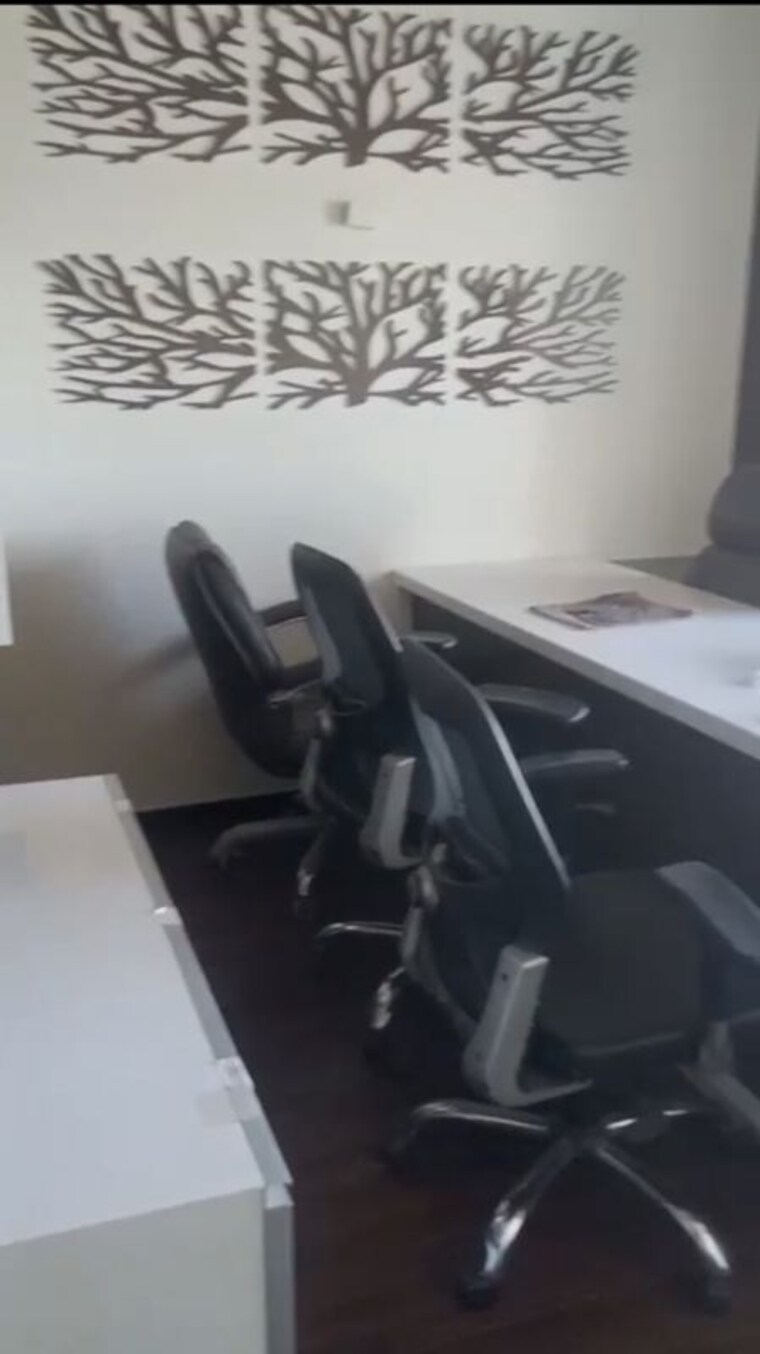 Team Area, sola Commercial Office Space 780 Sq.Ft. In Sola Ahmedabad 10478172