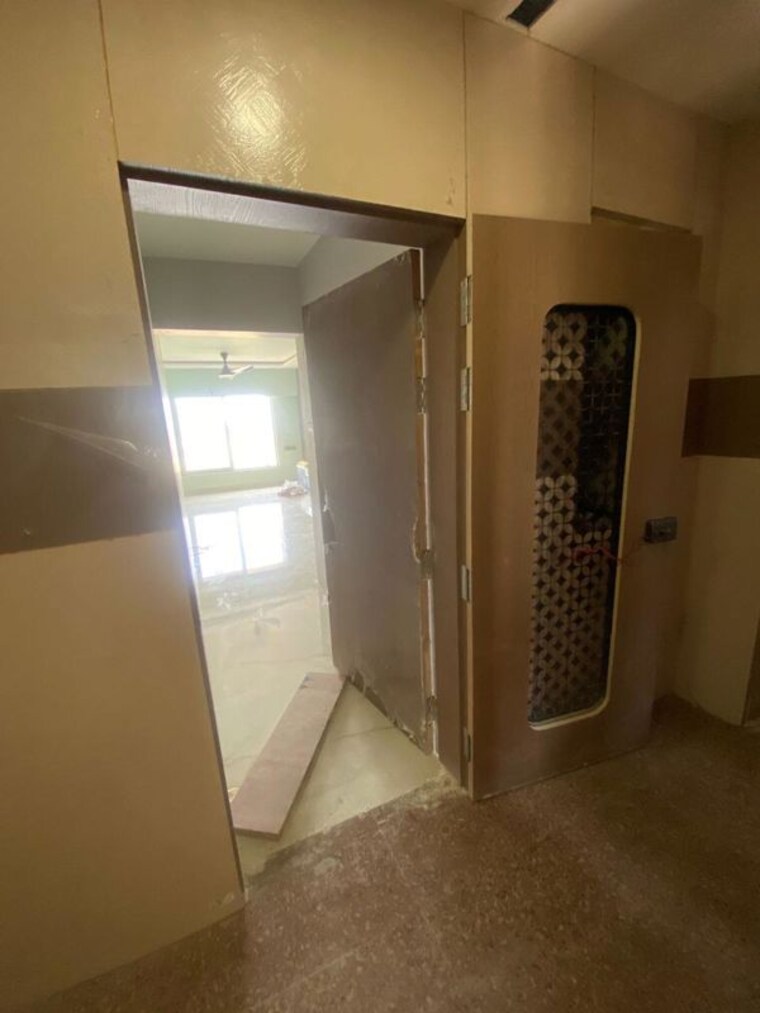 Bathroom, lady-ratan-tower 2 Bedroom 850 Sq.Ft. Apartment In Worli Mumbai 10478194