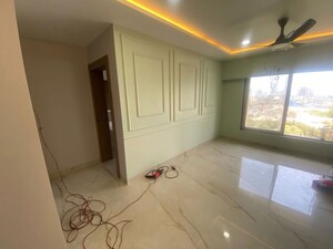 Room in 2 BHK Apartment at Lady Ratan Tower, Worli – for Rent