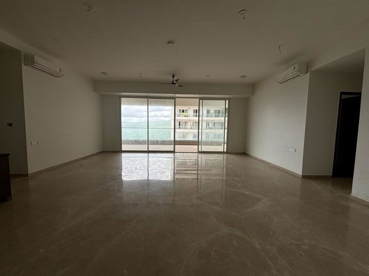 Room, omkar-alta-monte 4 Bedroom 2025 Sq.Ft. Apartment In Malad East Mumbai 10478199