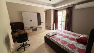 Bedroom in 4 BHK Builder Floor at Sector 22 – for Rent