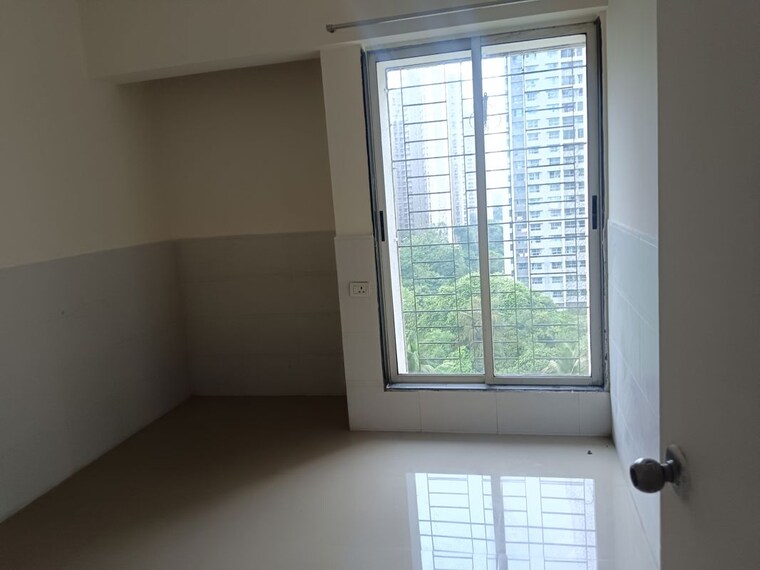 Room, vraj-green-valley 2 Bedroom 650 Sq.Ft. Apartment In Kolshet Industrial Area Thane 10478223