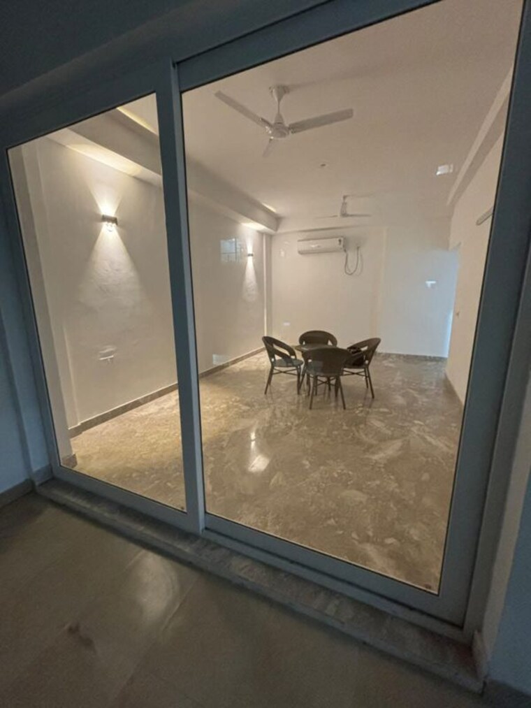 Balcony, bptp-amstoria 3 Bedroom 2200 Sq.Ft. Apartment In Sector 102 Gurgaon 10478249