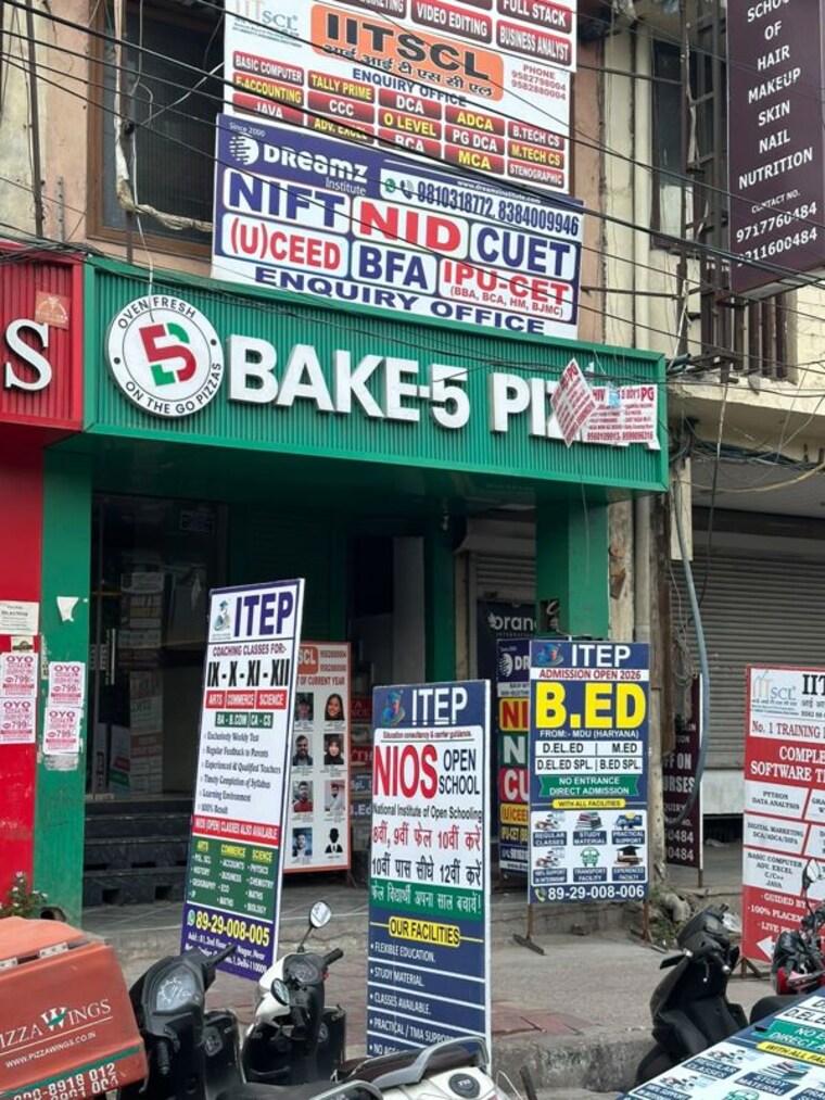 Exterior View, roop nagar Commercial Shop 1500 Sq.Ft. In Roop Nagar Delhi 10478234