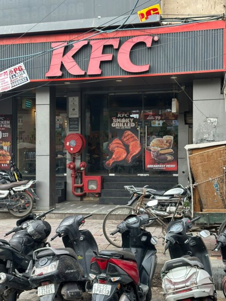 Exterior View, roop nagar Commercial Shop 1500 Sq.Ft. In Roop Nagar Delhi 10478234