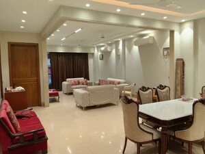 Team Area in 4 BHK Builder Floor at Greater Kailash ii – for Rent
