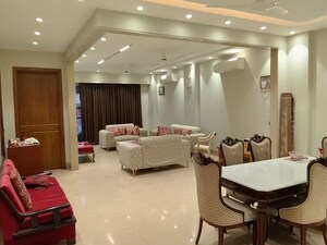 Team Area in 4 BHK Builder Floor at Greater Kailash ii – for Rent