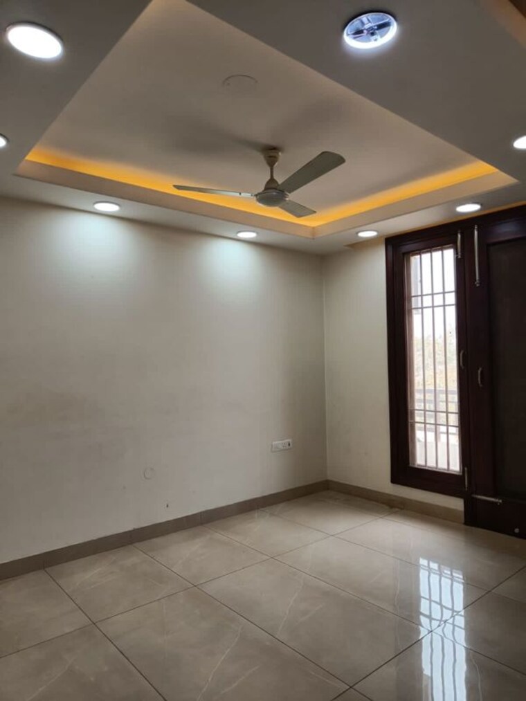 Room, naraina 2 Bedroom 150 Sq.Yd. Builder Floor In Naraina Delhi 10478270