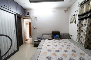 Living Room in 2.5 BHK Apartment at Ellisbridge – for Sale