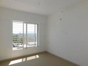 Room in 2 BHK Apartment at Little Earth Masulkar City phase 3, Kiwale – for Sale